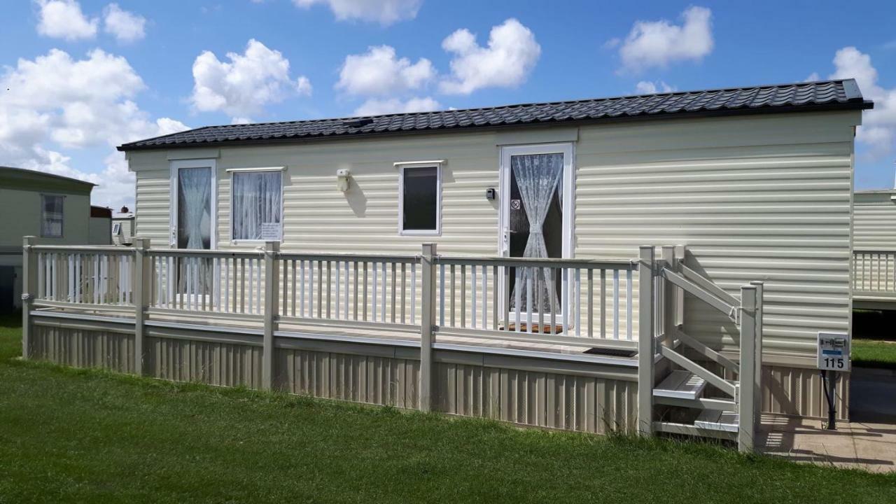 6 Berth Silver Beach Oasis Large Veranda Ingoldmells Exteriör bild