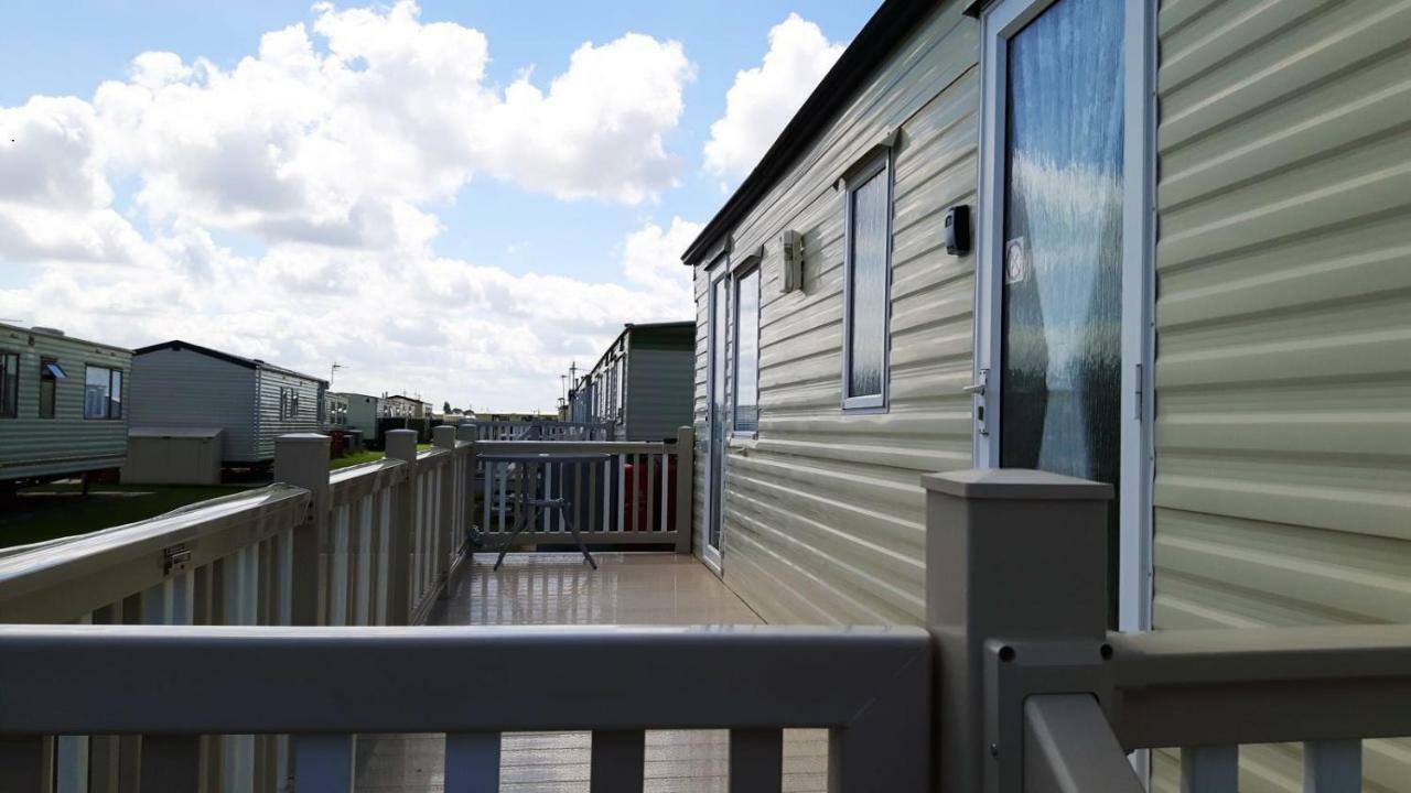 6 Berth Silver Beach Oasis Large Veranda Ingoldmells Exteriör bild